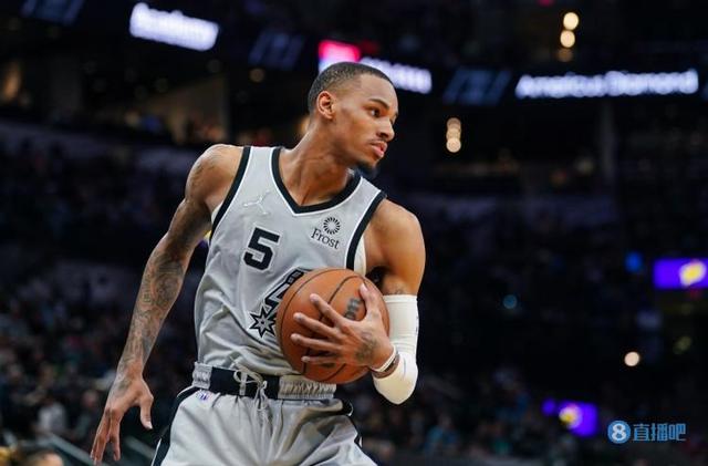 在球队急需 在球队急需