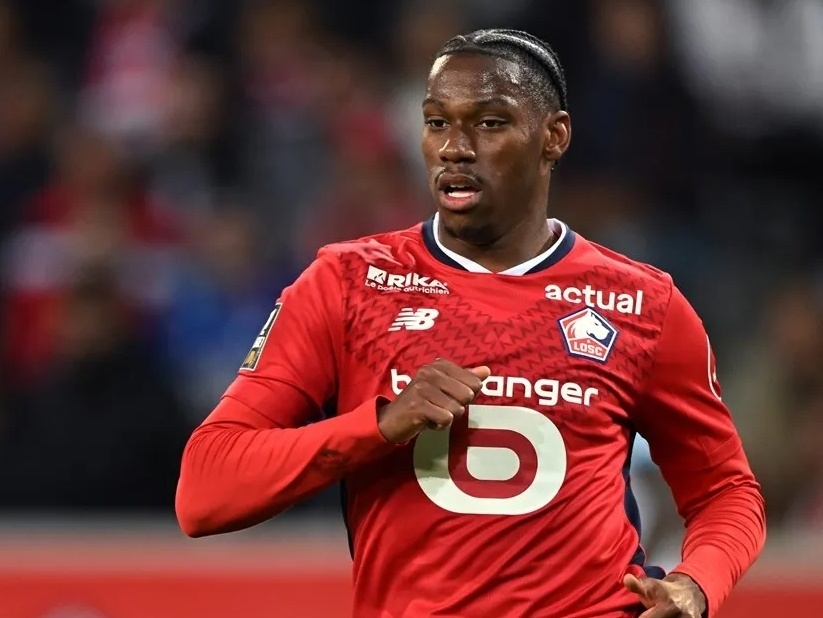 更是对他们 更是对他们