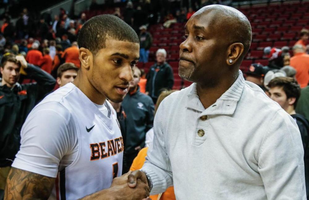 球队在与球 球队在与球