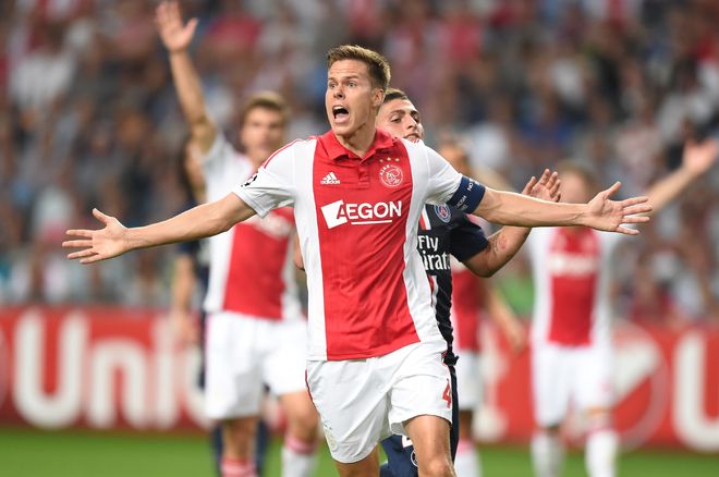 注目的公众 注目的公众