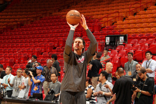 桌球大師賽｜魔術師梅菲時隔十年再奪三大賽冠軍　曾失自信陷困境.