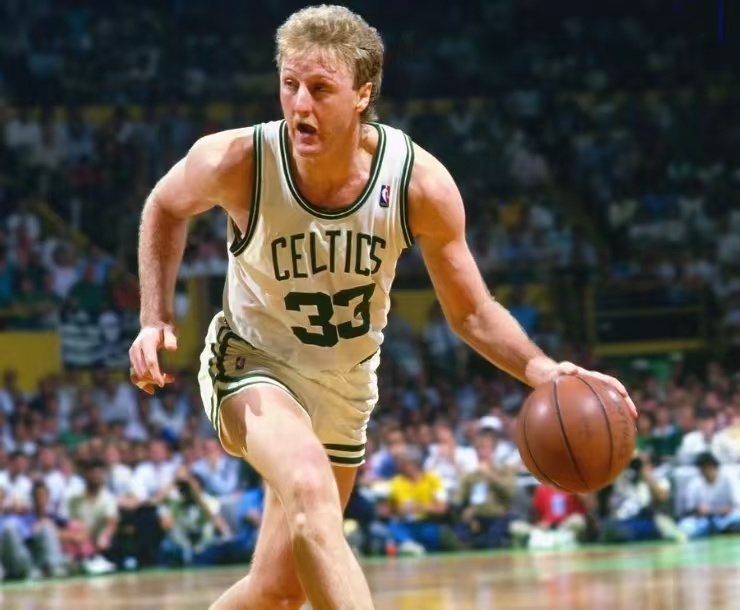 中场布局的 中场布局的