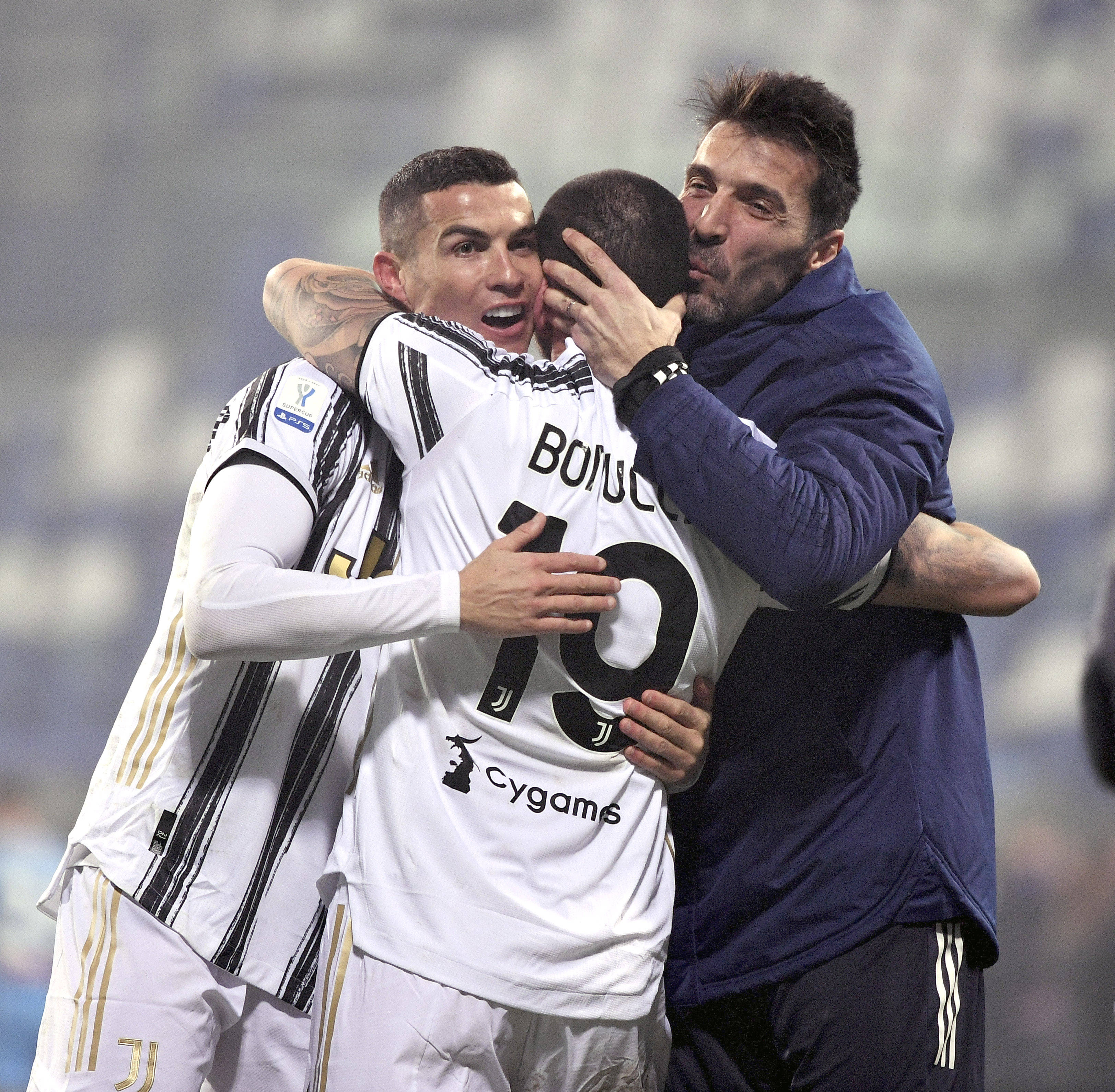 偷下外塔 偷下外塔